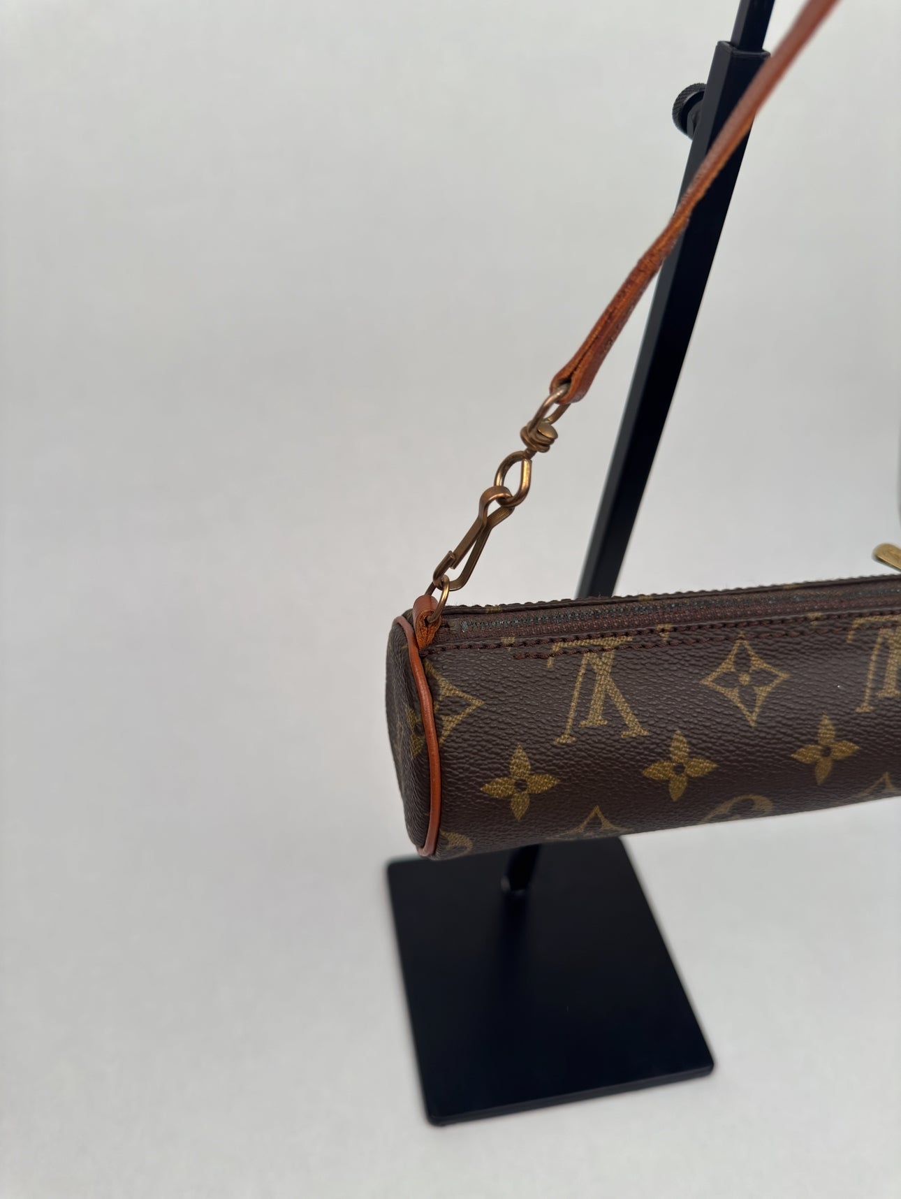 Papillon Accessories Pouch