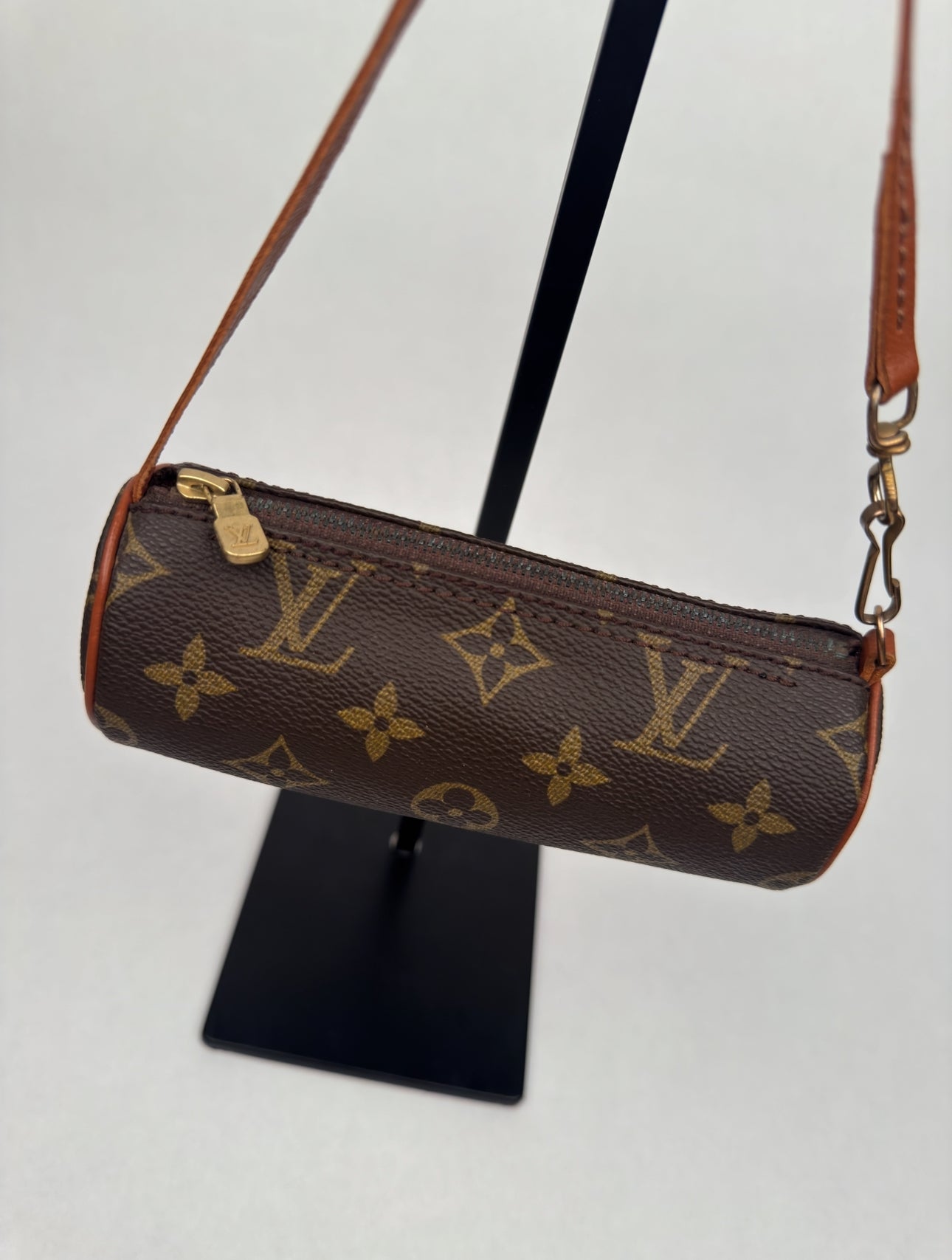 Papillon Accessories Pouch