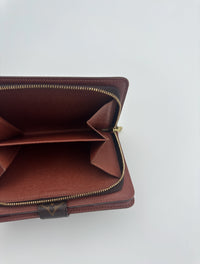 Compact Wallet