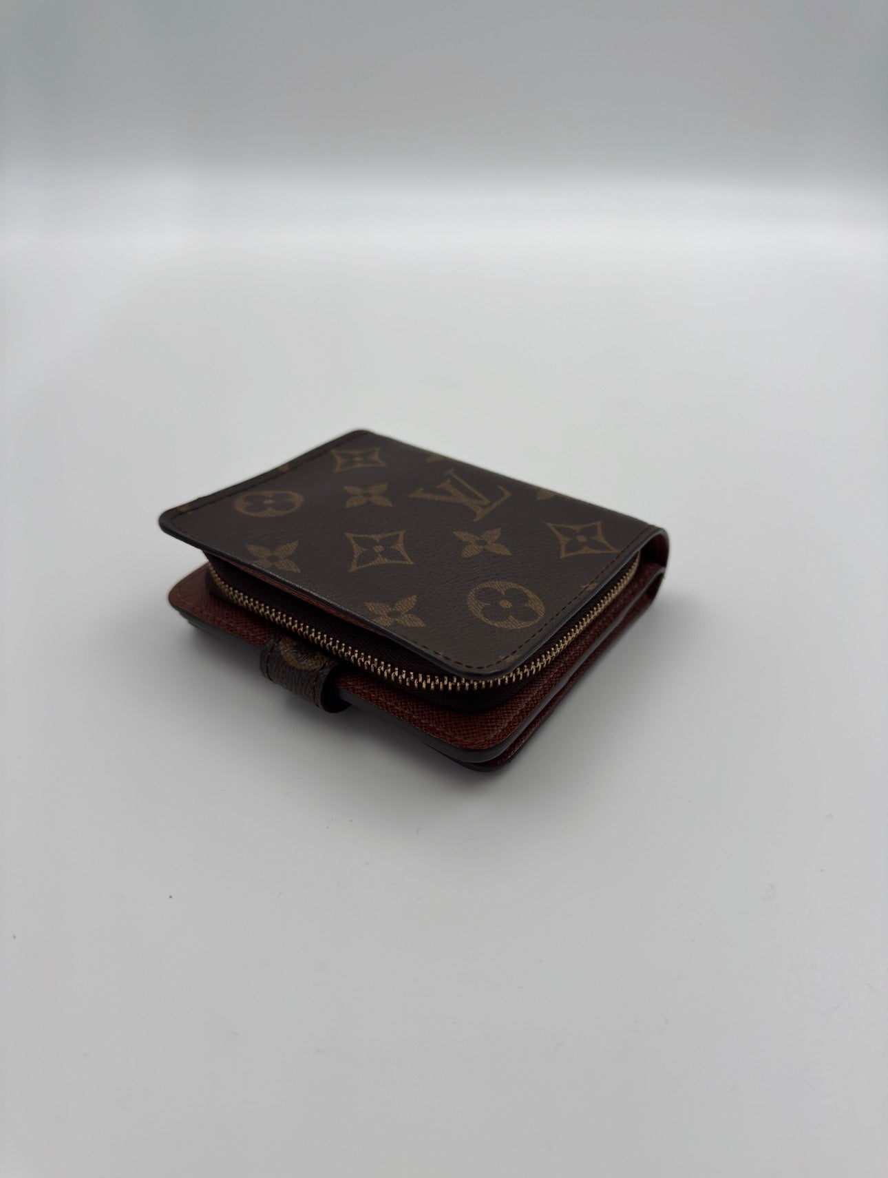 Compact Wallet