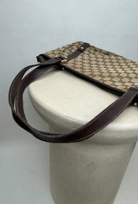 Abbey Tote bag