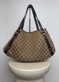 Abbey Tote bag