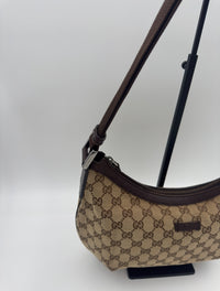 Half Moon Hobo