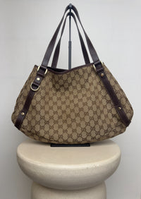 Abbey Tote bag