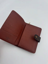 Compact Wallet