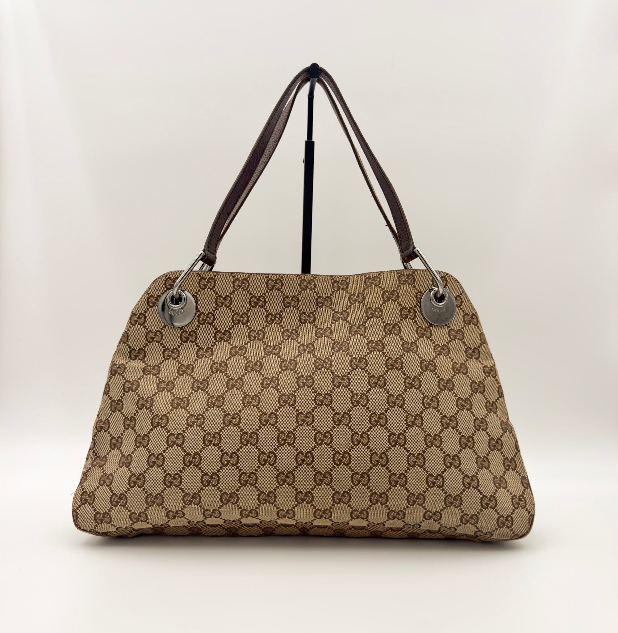 Britt Shoulder Bag