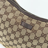 GG Half Moon Hobo