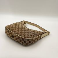 Canvas Hobo